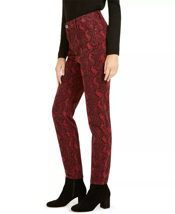 Calça jeans skinny feminina Incessential Snake-Print Curvy, vermelha, tamanho 4, da INC International Concepts