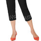 Calça Capri Feminina JM Collection com Bainha Embelezada, Preta, Tamanho P
