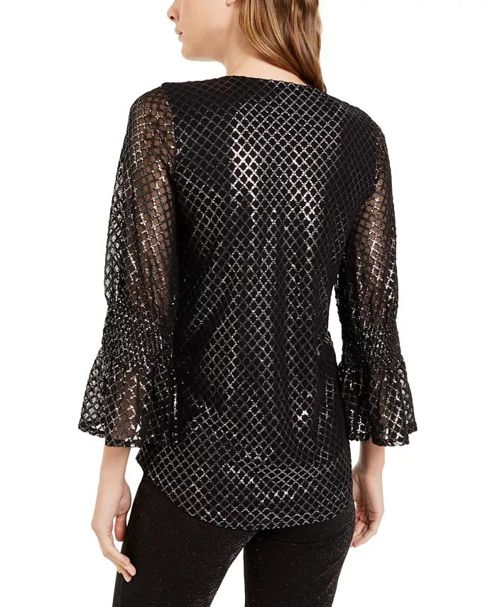 Blusa Alfani Feminina Petite com Estampa Metálica e Mangas Finas Cinza Tamanho Petite Pequeno