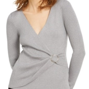 Suéter feminino Petite Metallic-Knit Faux-Wrap da INC International Concepts, cinza, tamanho Petite G