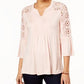 Top feminino estilo &amp; co com manga sino e acabamento em crochê, tamanho pequeno, rosa