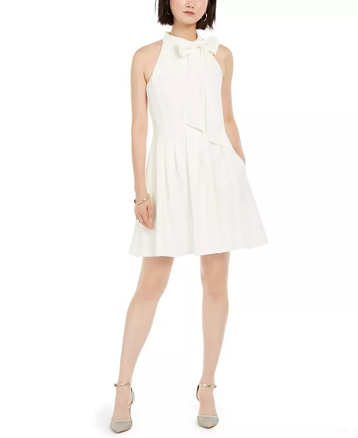 Vestido feminino Vince Camuto com decote laço e ajuste evasê, branco, tamanho 14
