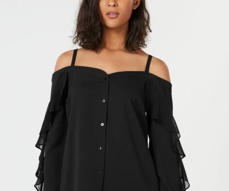 Blusa feminina Bar III com ombros descobertos, manga comprida e decote em V, preta, tamanho X-S