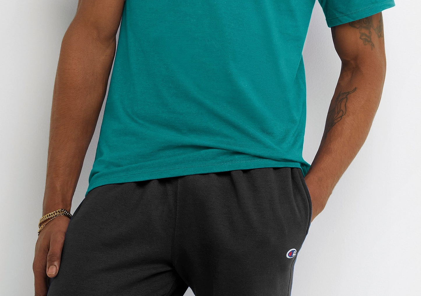 Camiseta Champion Classic Graphic Masculina Verde Tamanho P