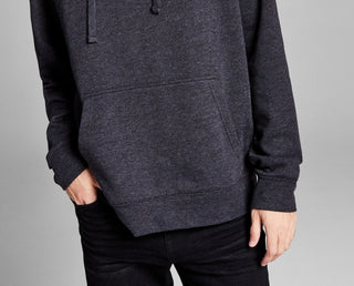 E agora este moletom masculino com capuz e lã, preto, tamanho médio