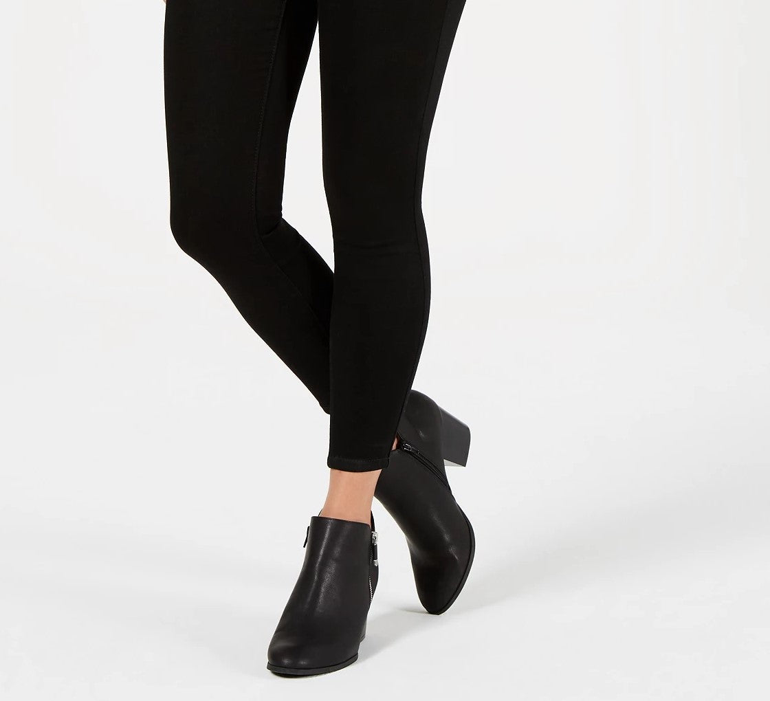 Calças jegging femininas Petite Pull-On da Style &amp; Co, pretas, tamanho Petite Médio