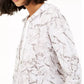 Bar III Moletom com capuz feminino estampado em mármore, branco, tamanho X-S