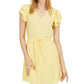 Vestido feminino Maison Jules estampado com cordão na cintura, tamanho médio, amarelo