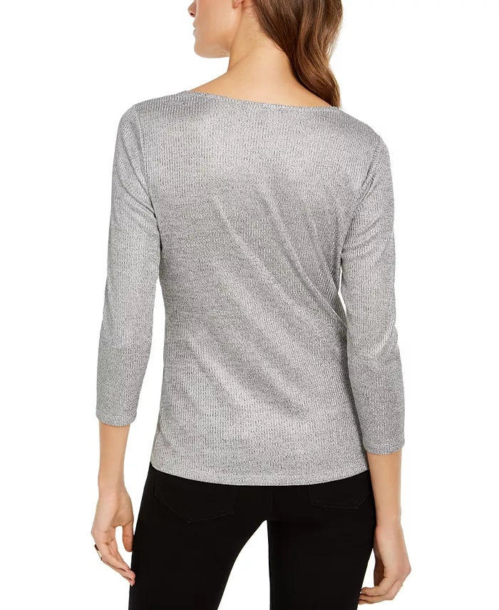INC International Concepts Top feminino Criss Cross Shine prateado, tamanho médio