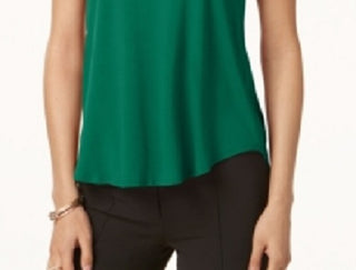 Camiseta Alfani Feminina com Acabamento em Cetim, Cano Alto e Baixo, Verde Escuro, Tamanho Pequeno Médio