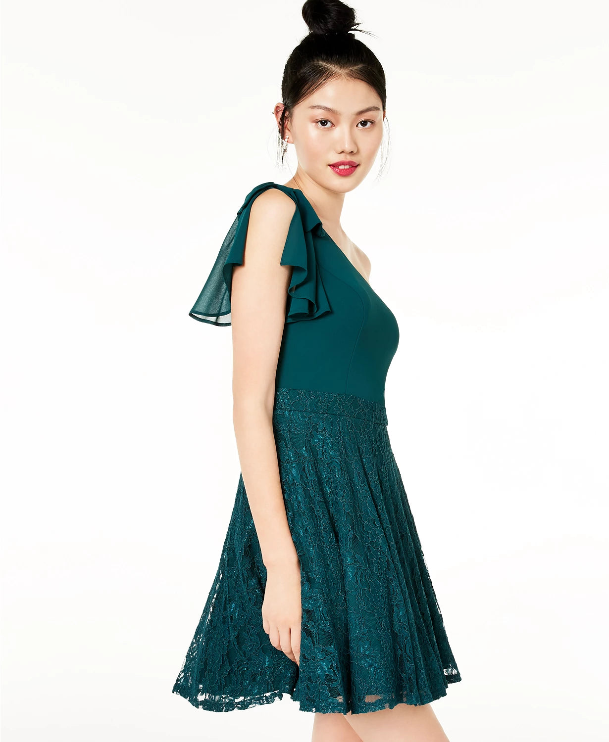 Vestido de um ombro só de renda e chiffon City Studios Junior, verde brilhante, tamanho 9