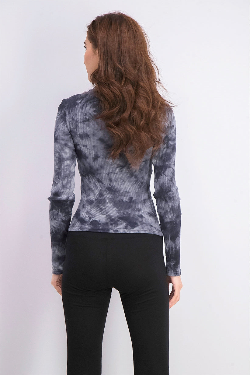 Camiseta Planet Gold Juniors Tie-Dye com gola falsa, preta, tamanho médio