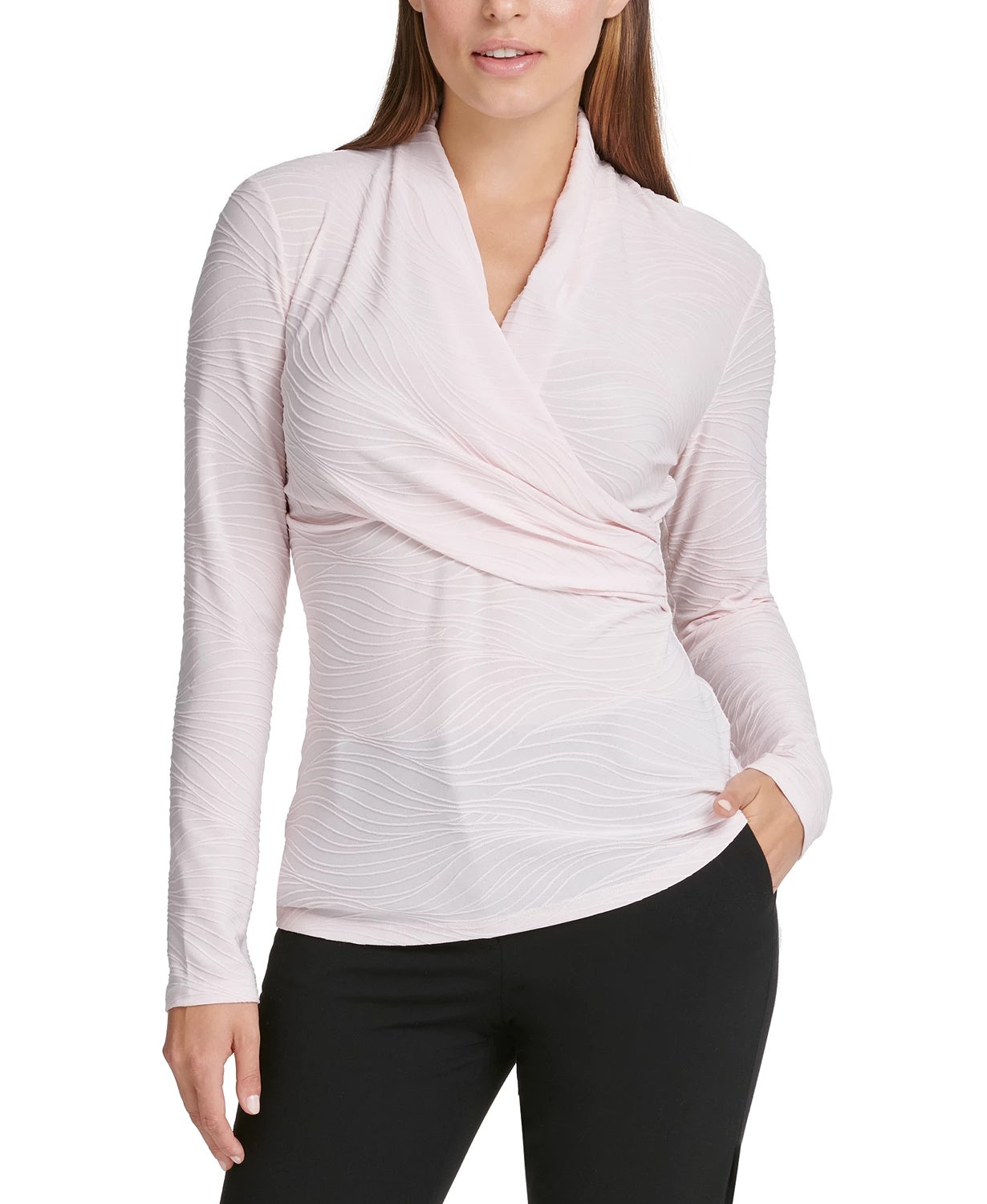 Blusa feminina DKNY com decote transpassado texturizado, rosa, tamanho médio
