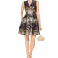 Vestido feminino Vince Camuto com corte evasê em jacquard metálico, cor carvão, tamanho 4