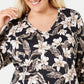 Blusa feminina Karen Scott com estampa floral e decote em V, preta, tamanho pequeno