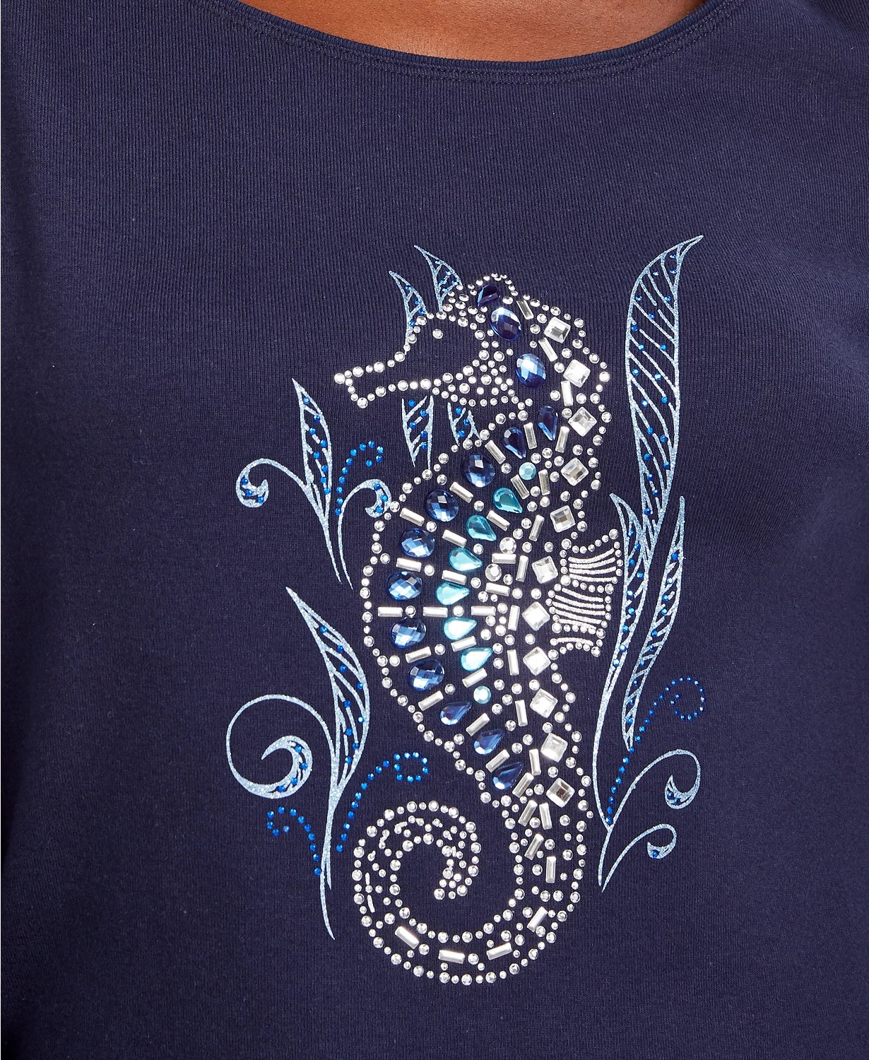 Karen Scott Top Feminino com Estampa de Cavalo Marinho e Manga Curta Azul Marinho Tamanho P