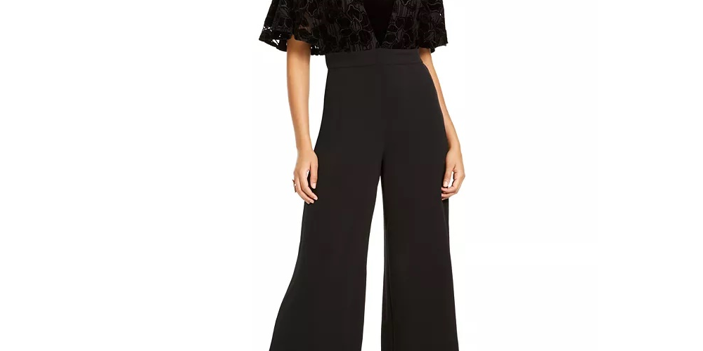 Thalia Sodi Macacão Feminino de Renda e Malha Surplice Preto Tamanho XX-G