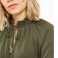 Blusa feminina Michael Kors com babados, manga comprida, gola V, verde, tamanho pequeno
