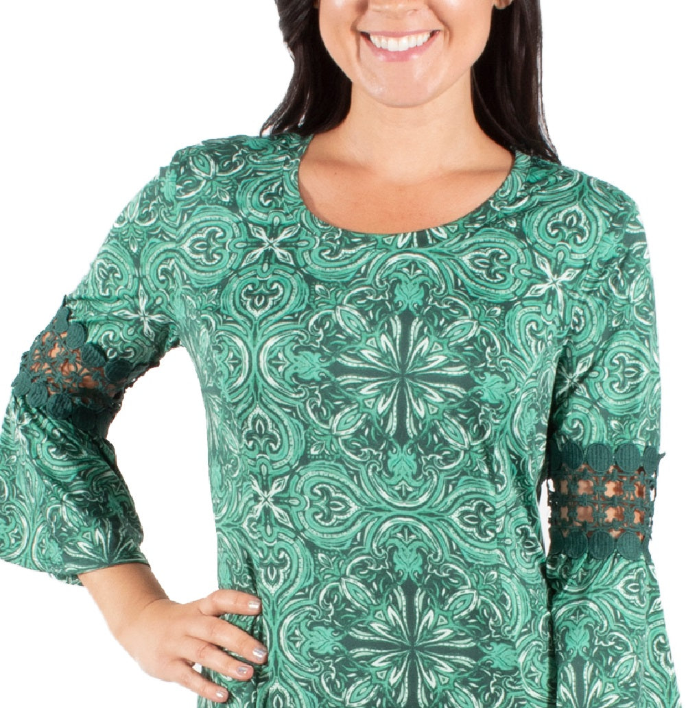 Vestido curto de crochê com manga sino e acabamento em crochê da coleção feminina NY, tamanho pequeno, verde