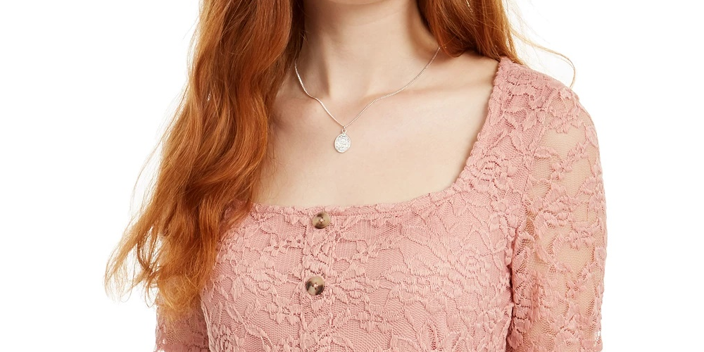 Blusa de renda Ultra Flirt Junior's tamanho pêssego médio