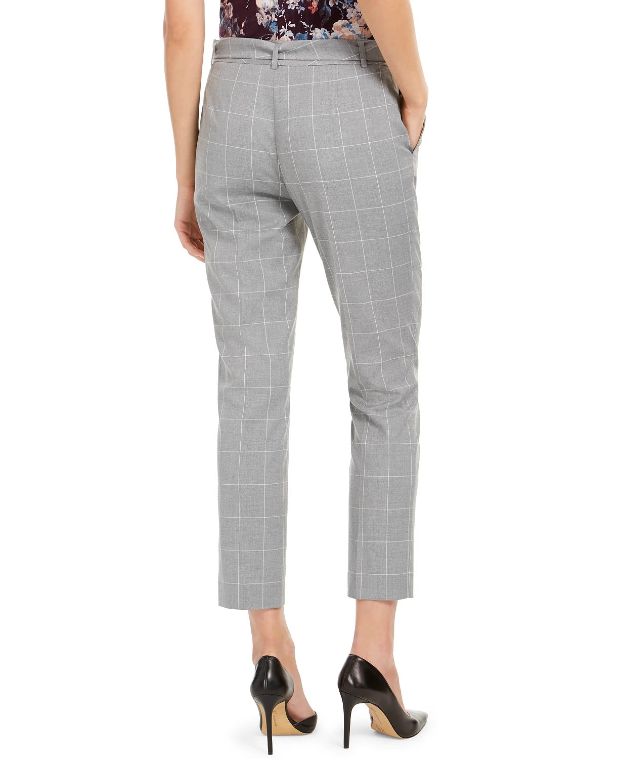 Calça Calvin Klein Plus Size Estampada com Cinto Feminina Cinza Tamanho 20W