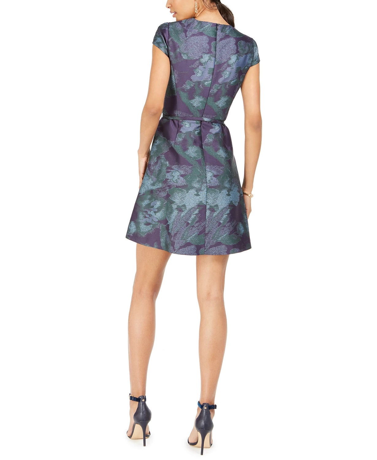 Vestido feminino Vince Camuto com cinto e estampa floral, ajuste evasê, azul, tamanho 8