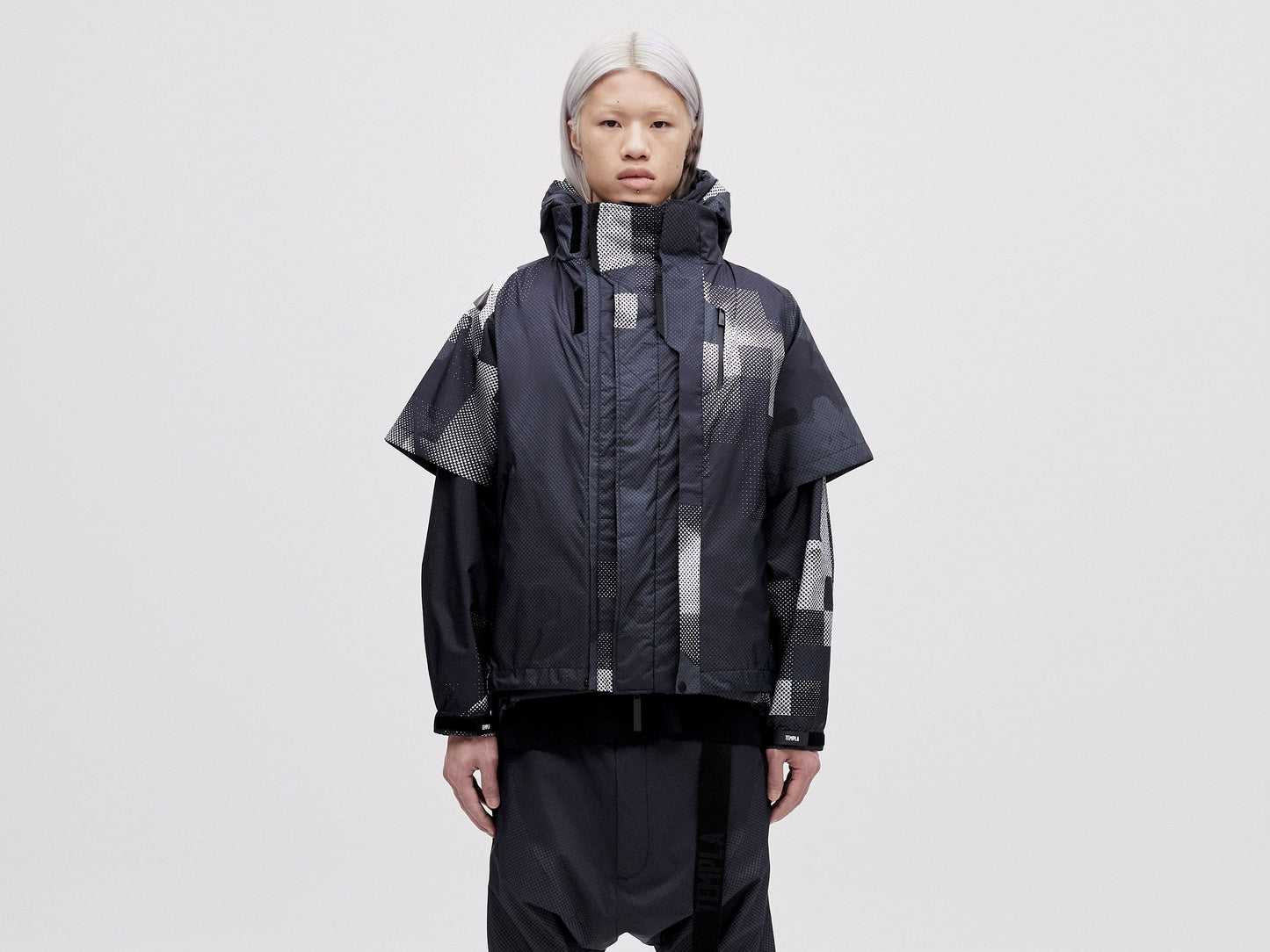 Layered 2L Jacket - Dark Pixel