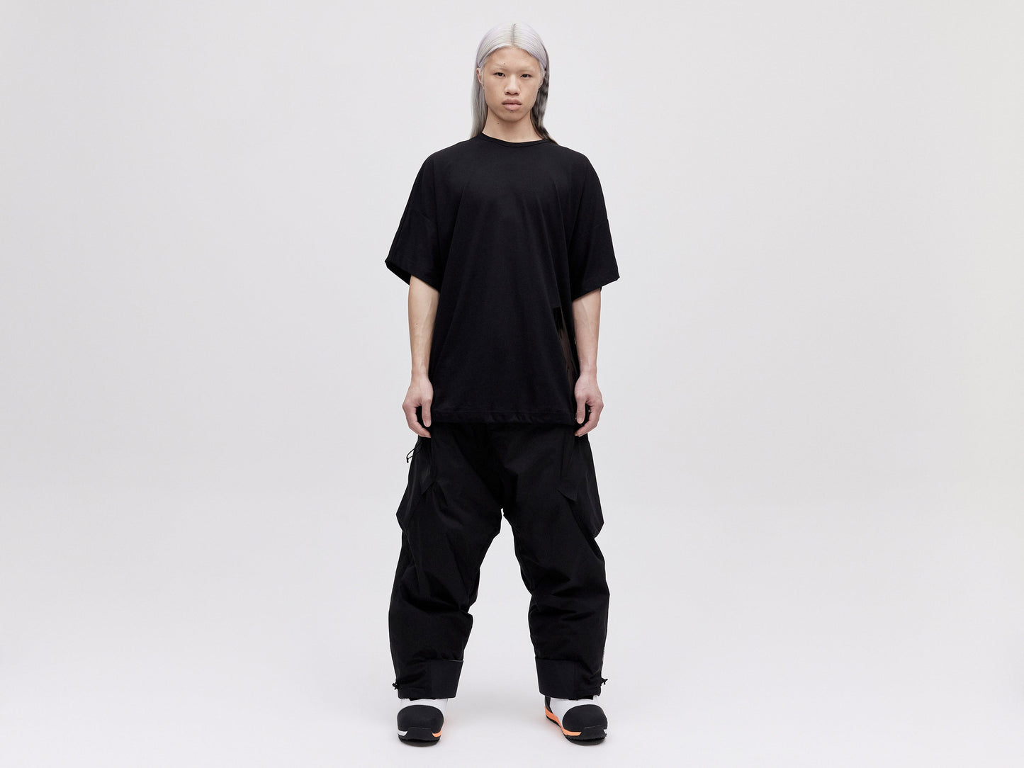 O.S Zip Back Tee - Black