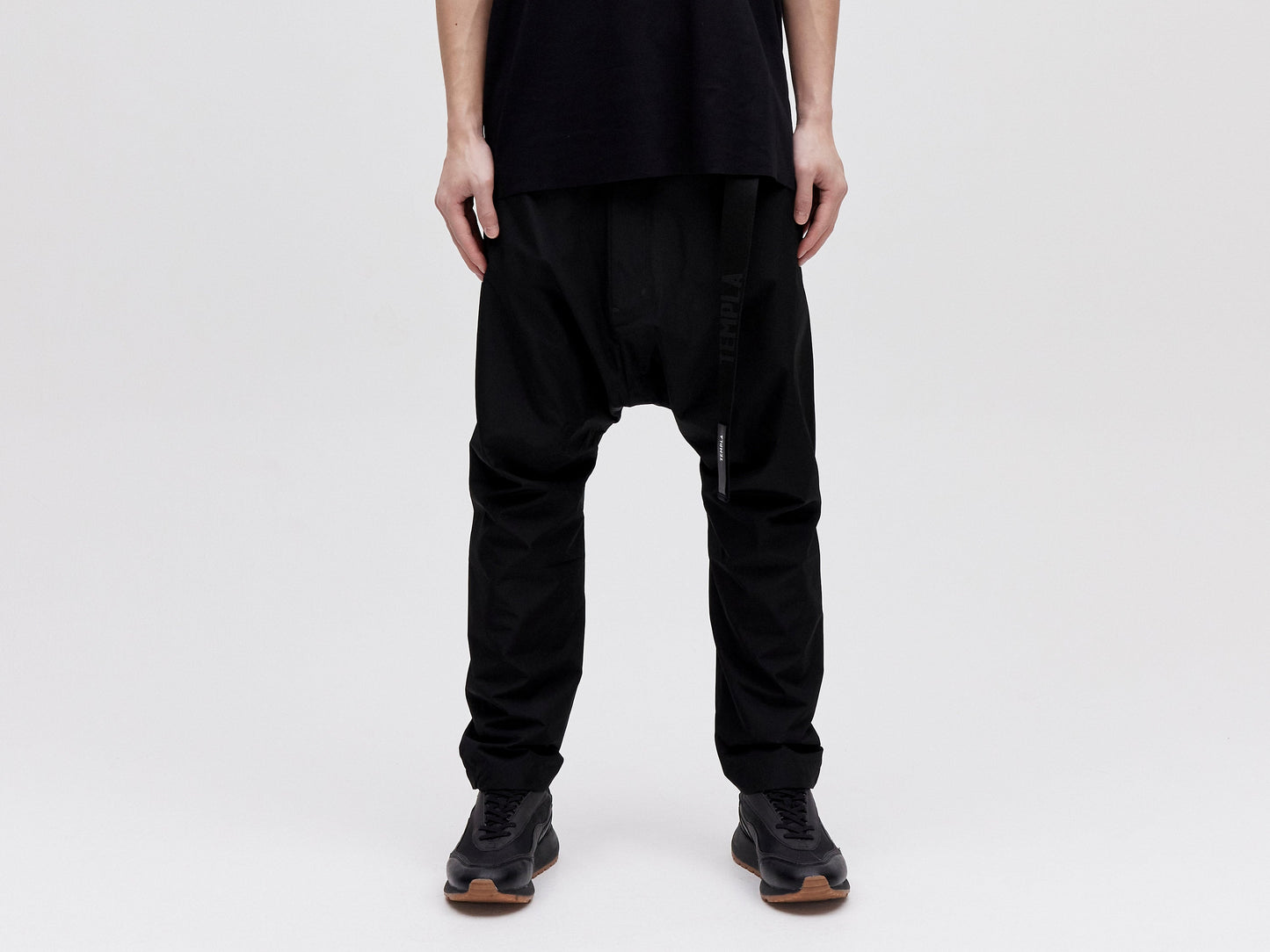 Dropped Crossover Pant - Black