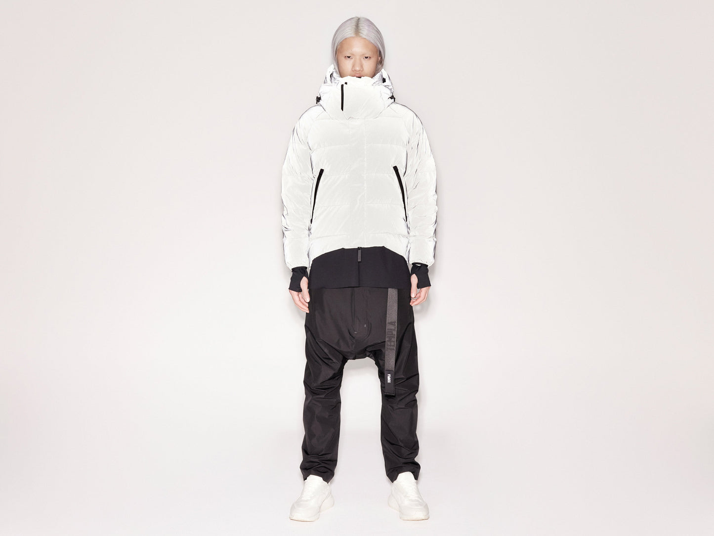 On/Off Hood O.S Down Jacket - Reflective Black