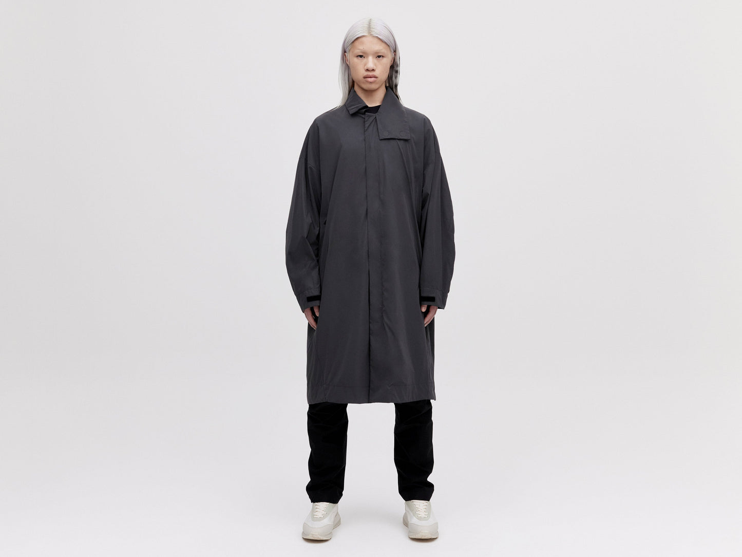 Mac Coat - Reflective Black