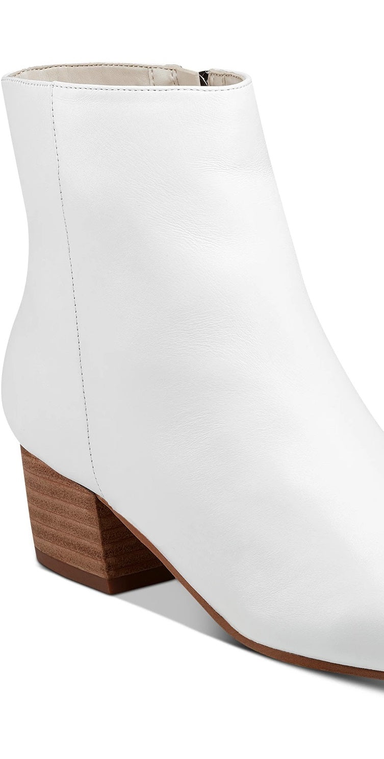 Botas Marc Fisher Tammea Femininas Brancas Tamanho 6,5 M