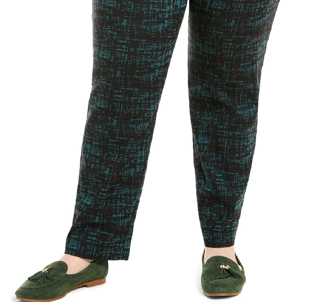 Calça feminina plus size jacquard verde, tamanho 20W, da coleção JM