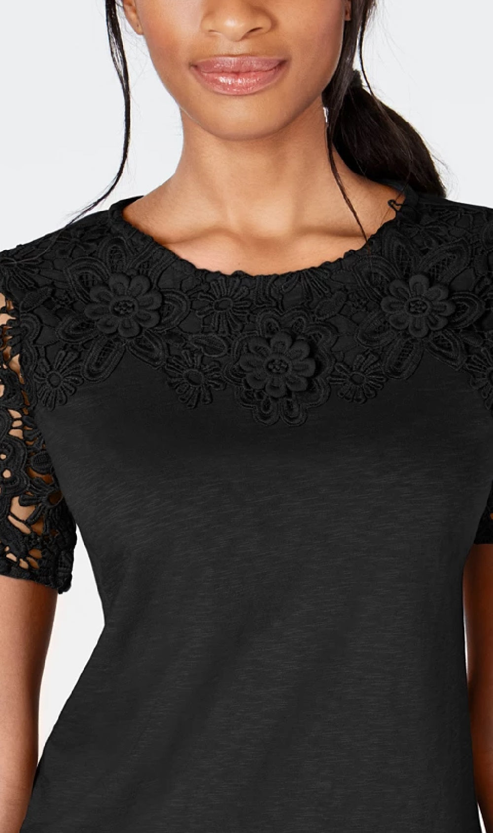 Camiseta feminina Charter Club de algodão com renda e detalhes, preta, tamanho X-S
