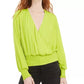 Blusa feminina Bar III Smocked Surplice, verde, tamanho X-S