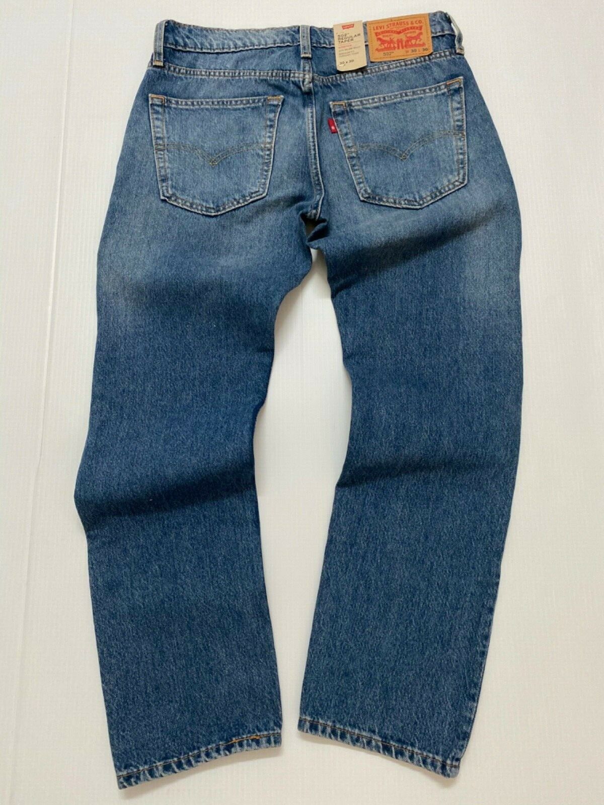 Calça jeans Levi's 502 Tapered Fit rasgada com estampa camuflada, tamanho médio, azul, 34x32