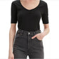 Camiseta Levi's Cecilia Feminina Preta Tamanho Médio