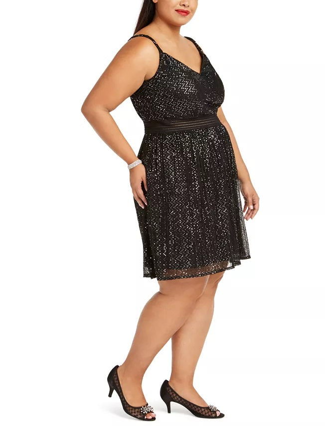 Vestido feminino plus size da City Studios, corte metálico e flare, tamanho 18, prateado