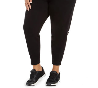 Calça jogger feminina plus size Calvin Klein Performance Active Fleece preta tamanho 3X