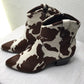 INC International Concepts Latisha Western Bootie Sapatos Femininos Brancos Tamanho 5 M