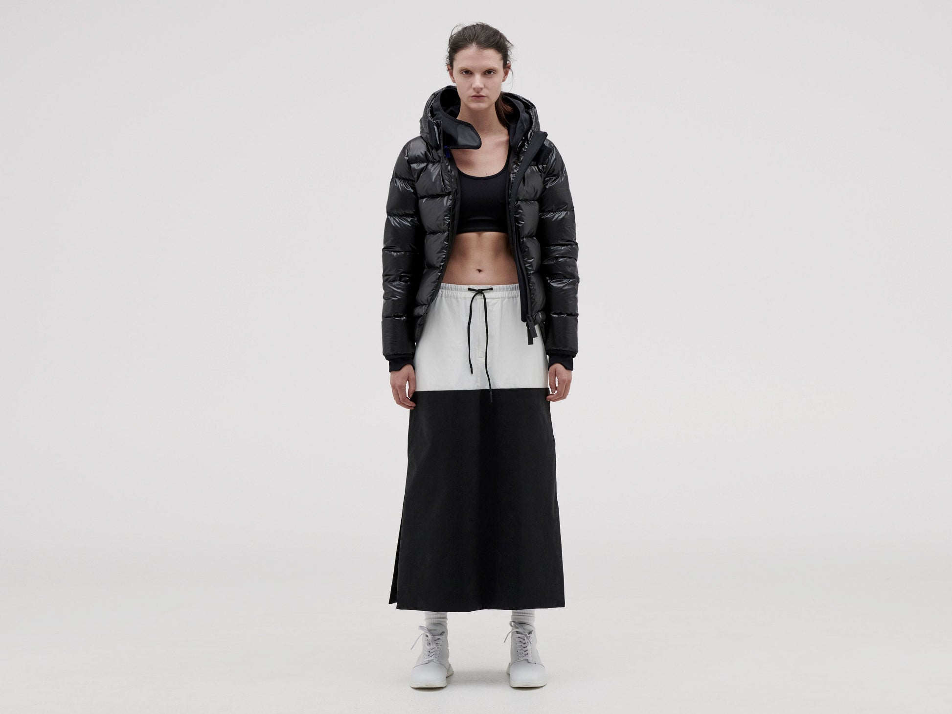 10k-nano-gloss-puffer-jacket-cropped-black