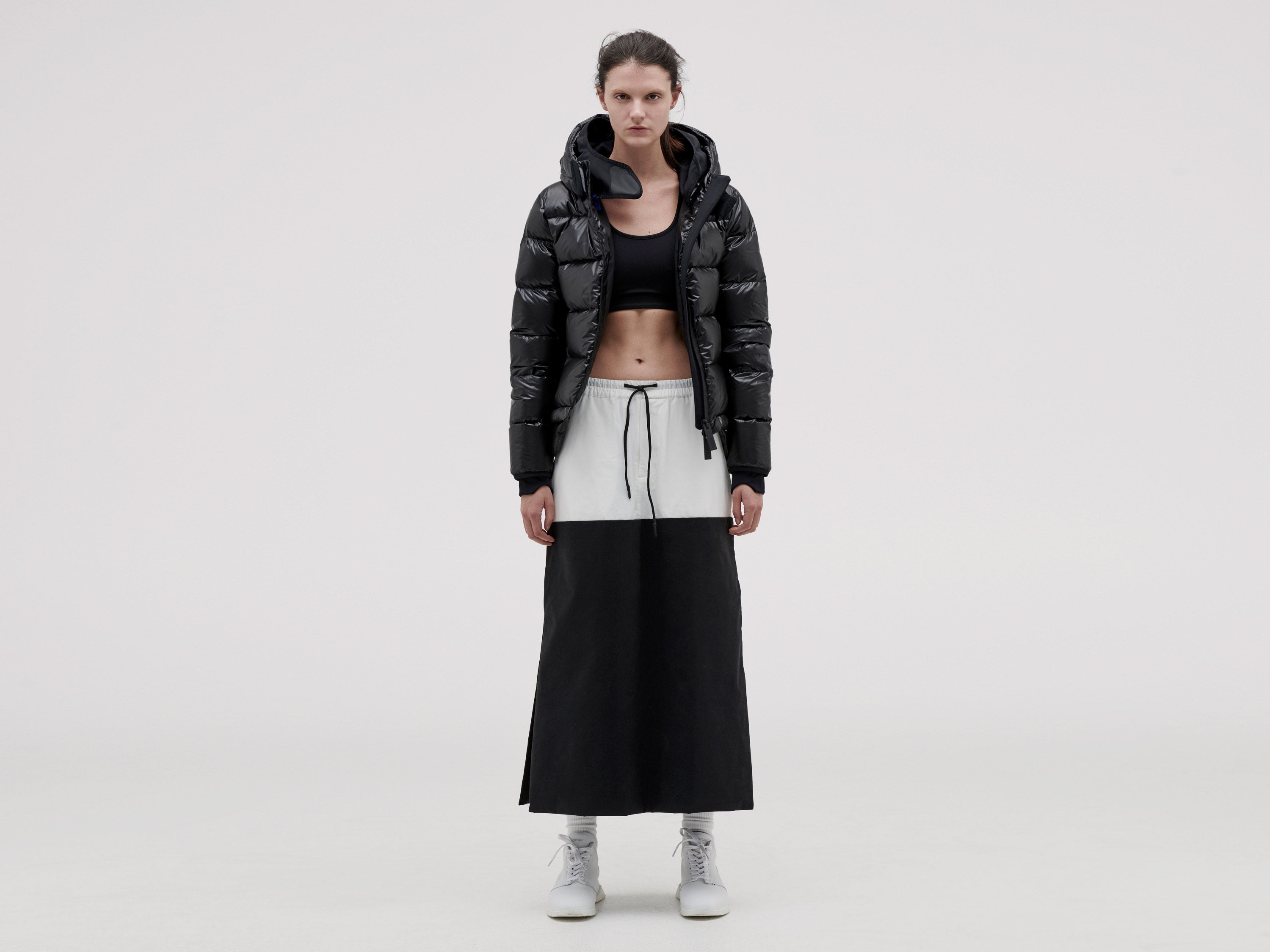 10k-nano-gloss-puffer-jacket-cropped-black