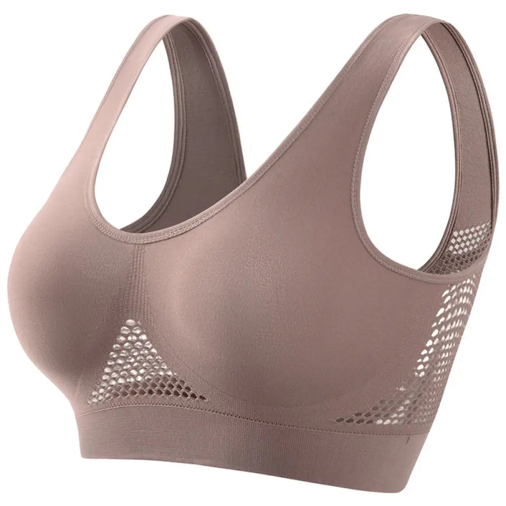 Seamless Plus Size Moisture Wicking Mesh Sports Bra