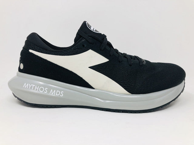 Tênis de corrida Diadora Mythos MDS feminino, prateado, tamanho 9 B(M) EUA