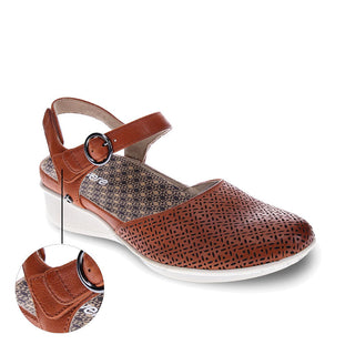 Revere Women's Calabria Closed Toe Sandals Cognac Size 6 B(M) US