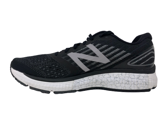 Tênis de corrida New Balance 860 v9 feminino preto/cinza